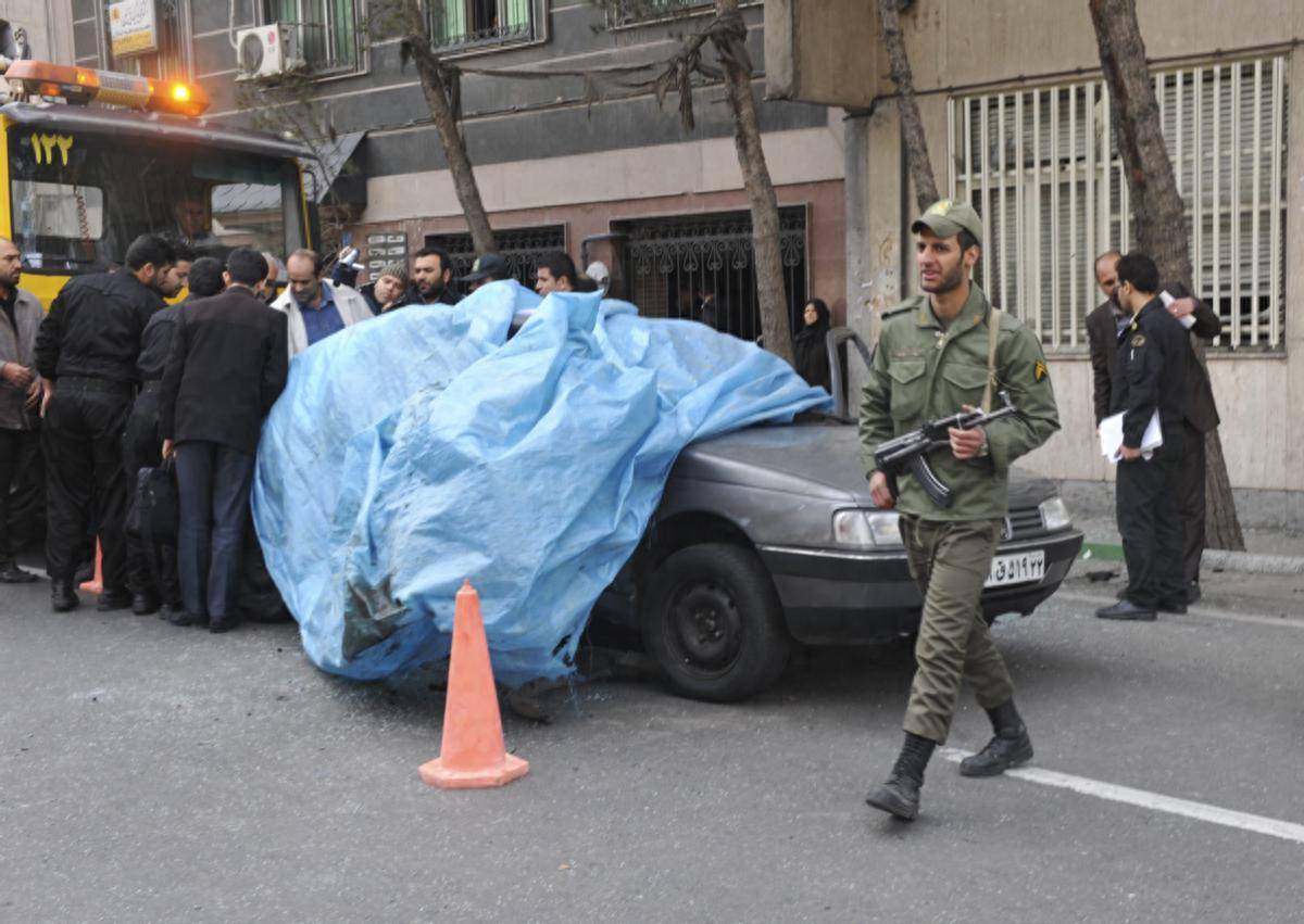 怎么开皇冠信用网会员_伊朗肃清内鬼怎么开皇冠信用网会员，抓捕700名以色列特工，还缴获上万架无人机，哈梅内伊如何应对？