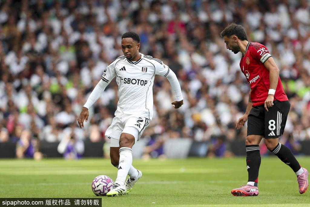 皇冠信用網怎么开通_英超-B费失点约罗造乌龙 曼联1-1富勒姆暂列积分榜第16