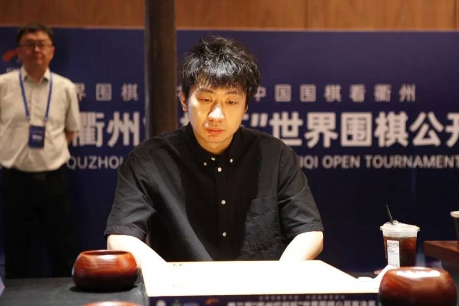 皇冠体育App下载_“抗申”成功首捧衢州烂柯杯冠军皇冠体育App下载，党毅飞透露擒下申真谞的秘诀