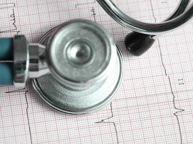 体育皇冠信用网_男子与情人发生关系后当晚同居猝死体育皇冠信用网，家属索赔37万！一审判情人补偿3万元抚慰金